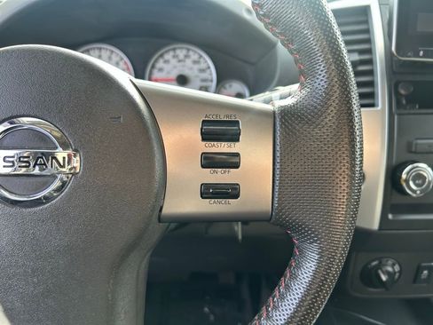 Used 2012 Nissan Xterra PRO-4X w/ Pro-4x Leather Pkg image 12