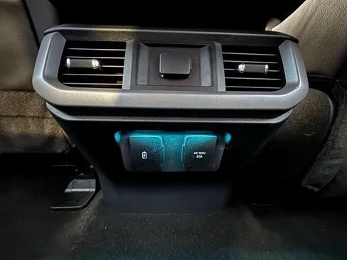 Used 2024 Ford F150 XLT w/ Mobile Office Package image 20