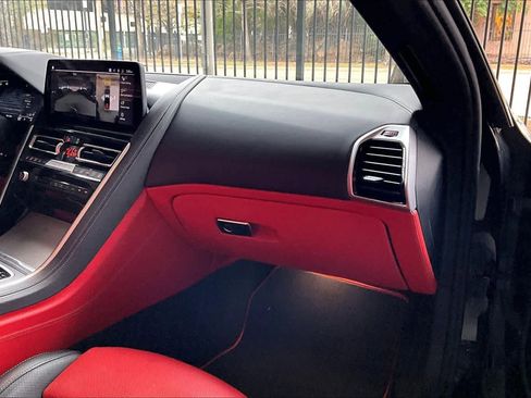 Used 2025 BMW 840i Convertible image 18