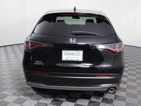 Certified 2025 Honda HR-V Sport image 7