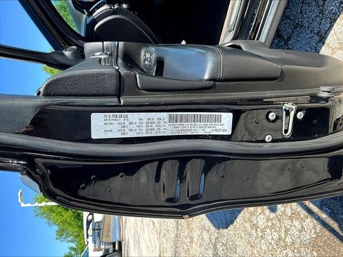 Used 2019 Jeep Grand Cherokee Limited AWD/4WD image 23