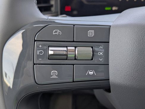 Certified 2026 Kia EV9 Wind image 31