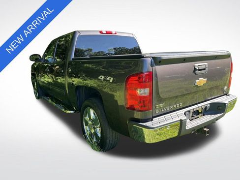Used 2011 Chevrolet Silverado 1500 LTZ w/ LTZ Plus Package AWD/4WD image 5