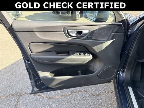 Used 2022 Volvo XC60 B6 Inscription w/ Advanced Package image 13
