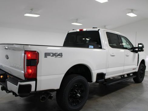 New 2026 Ford F250 Lariat AWD/4WD image 10