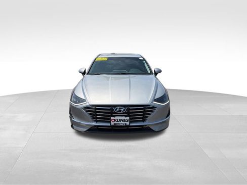 Used 2023 Hyundai Sonata SE FWD image 3