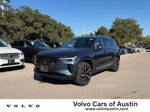 New 2026 Volvo XC90 B6 Core image 1
