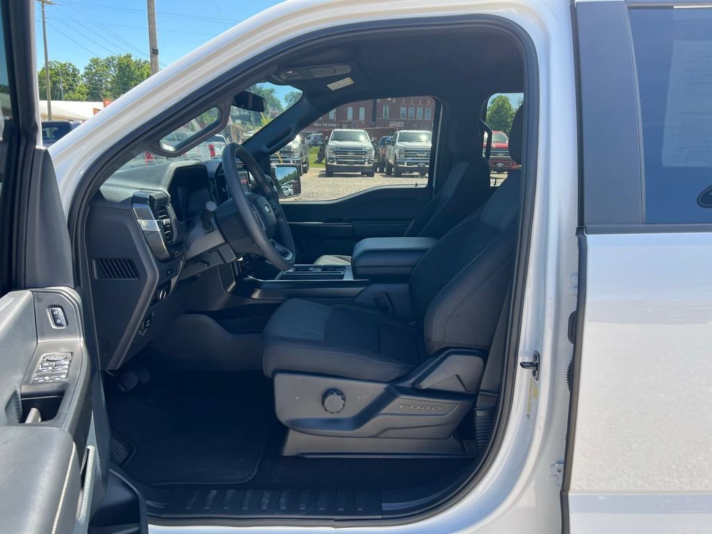 Used 2025 Ford F150 STX AWD/4WD image 13