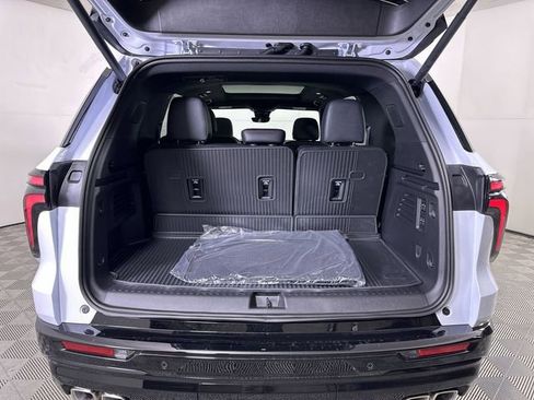 New 2026 Chevrolet Traverse RS w/ LPO, Floor Liner Package image 49