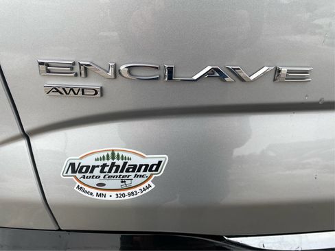 Used 2022 Buick Enclave Premium image 21