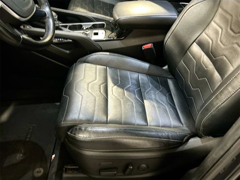 Used 2022 Kia Telluride SX w/ SX Prestige Package image 20