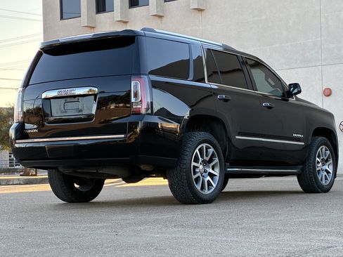 Used 2016 GMC Yukon Denali RWD image 18