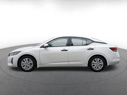 Used 2025 Nissan Sentra S FWD image 8
