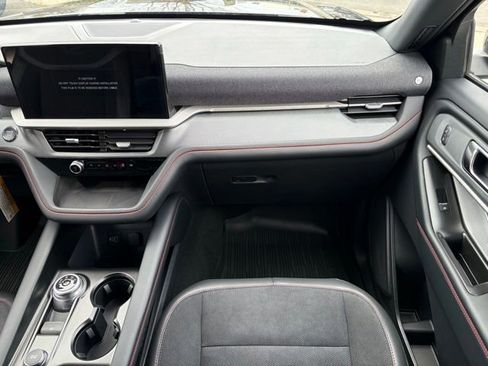 New 2026 Ford Explorer ST image 25