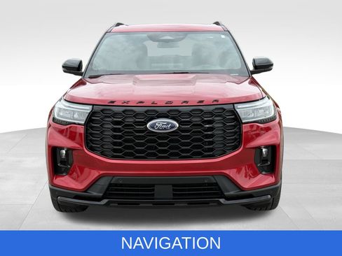 Used 2025 Ford Explorer ST-Line w/ Premium Package AWD/4WD image 14