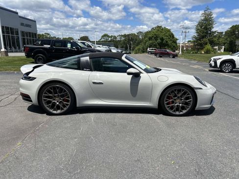 Used 2024 Porsche 911 Targa 4S AWD/4WD image 27