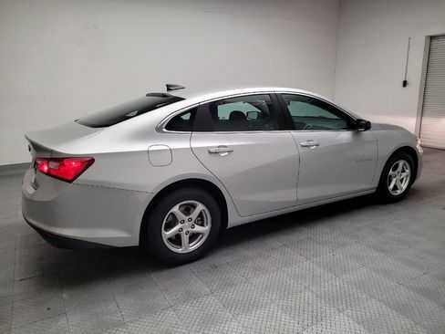 Used 2017 Chevrolet Malibu LS FWD image 10
