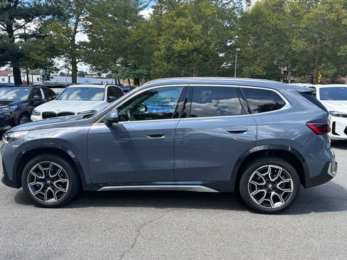 Used 2025 BMW X2 xDrive28i AWD/4WD image 2