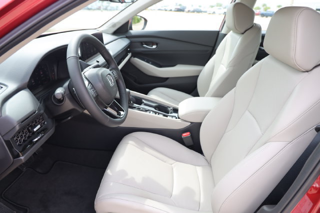 New 2026 Honda Accord EX-L image 12