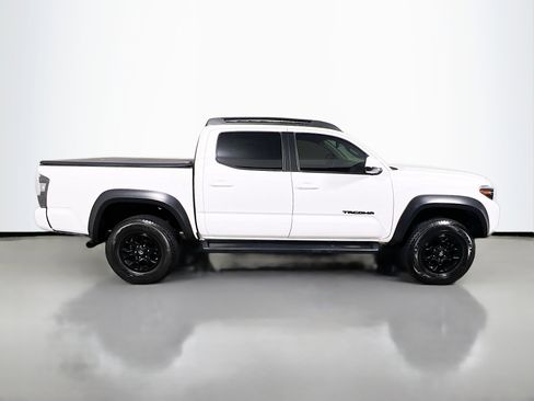 Used 2019 Toyota Tacoma SR5 image 3
