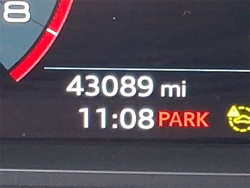 Used 2024 Audi Q3 2.0T Premium image 20