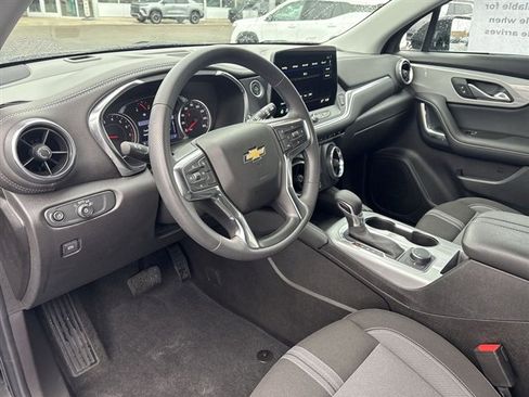 Used 2024 Chevrolet Blazer LT image 10