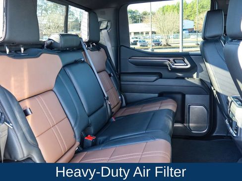 Used 2024 Chevrolet Silverado 1500 High Country w/ Technology Package image 17