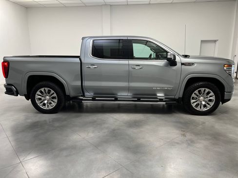 Used 2025 GMC Sierra 1500 Denali w/ Technology Package AWD/4WD image 10