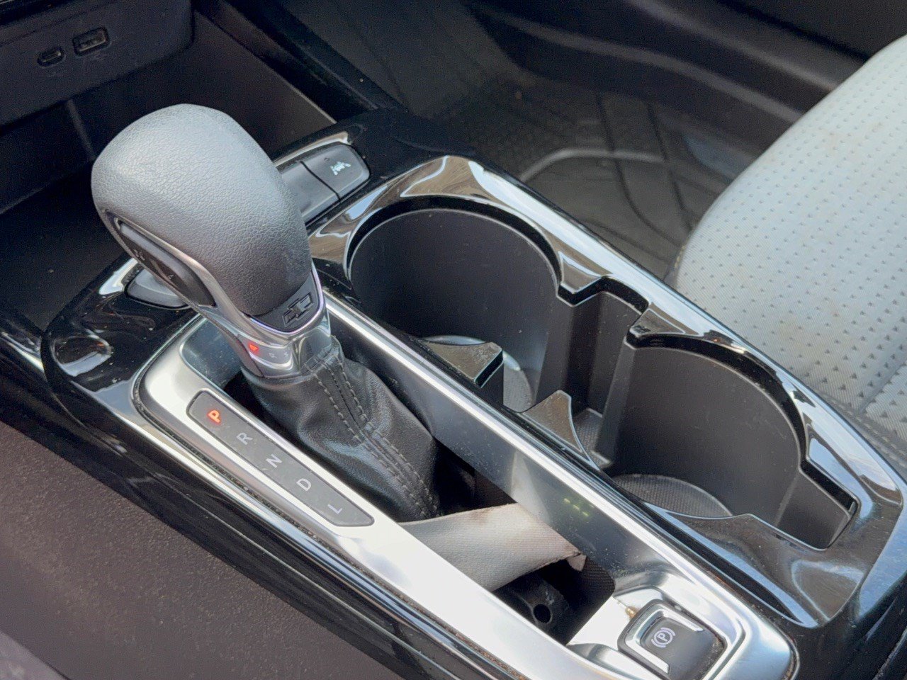 Certified 2024 Chevrolet Trax LT FWD image 21