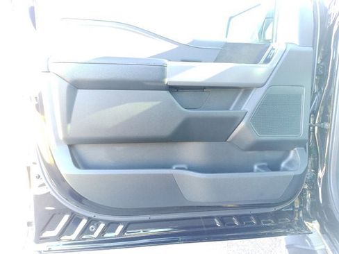 New 2026 Ford F150 XLT w/ XLT Black Appearance Package image 18