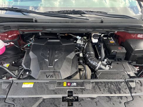 Used 2026 Kia Carnival FWD image 34