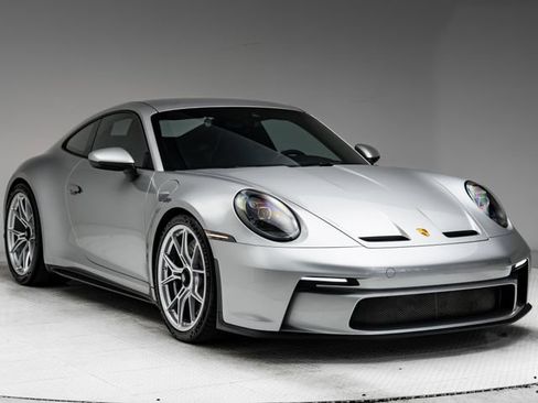 Certified 2024 Porsche 911 GT3 RWD image 42