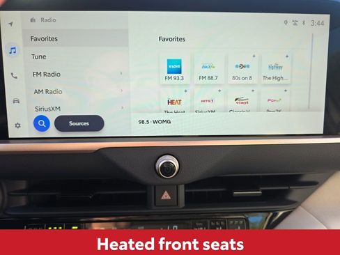 Used 2024 Toyota Crown Limited image 31