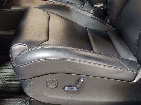 Used 2018 Tesla Model X 75D image 43