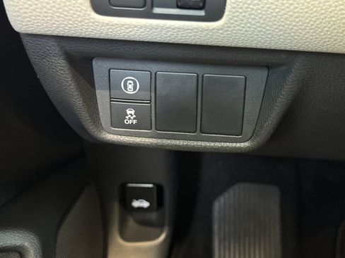 Used 2018 Honda Accord LX image 35