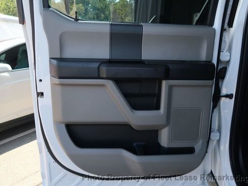 Used 2019 Ford F250 XL w/ Power Equipment Group AWD/4WD image 17