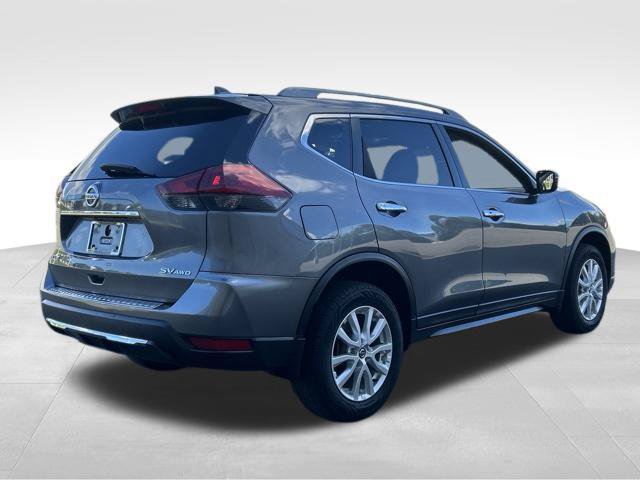Used 2018 Nissan Rogue SV AWD/4WD image 5
