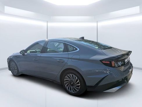 Used 2025 Hyundai Sonata SEL FWD image 5