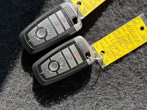 Certified 2020 Ford Explorer ST w/ Premium Technology Package image 41