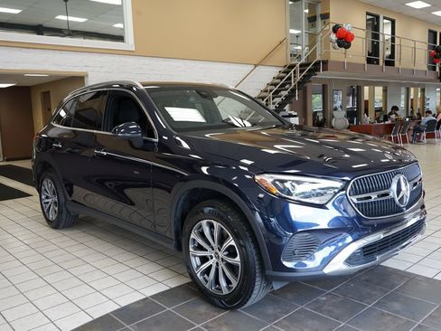 Used 2024 Mercedes-Benz GLC 300 4MATIC image 18