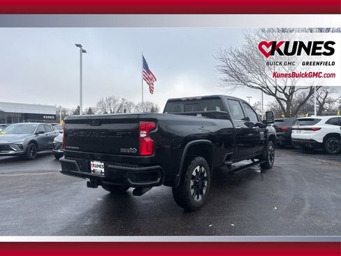 Used 2021 Chevrolet Silverado 2500 High Country image 5