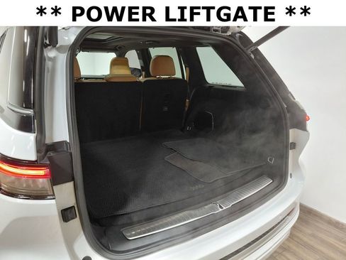 Certified 2022 Jeep Grand Cherokee Summit image 30