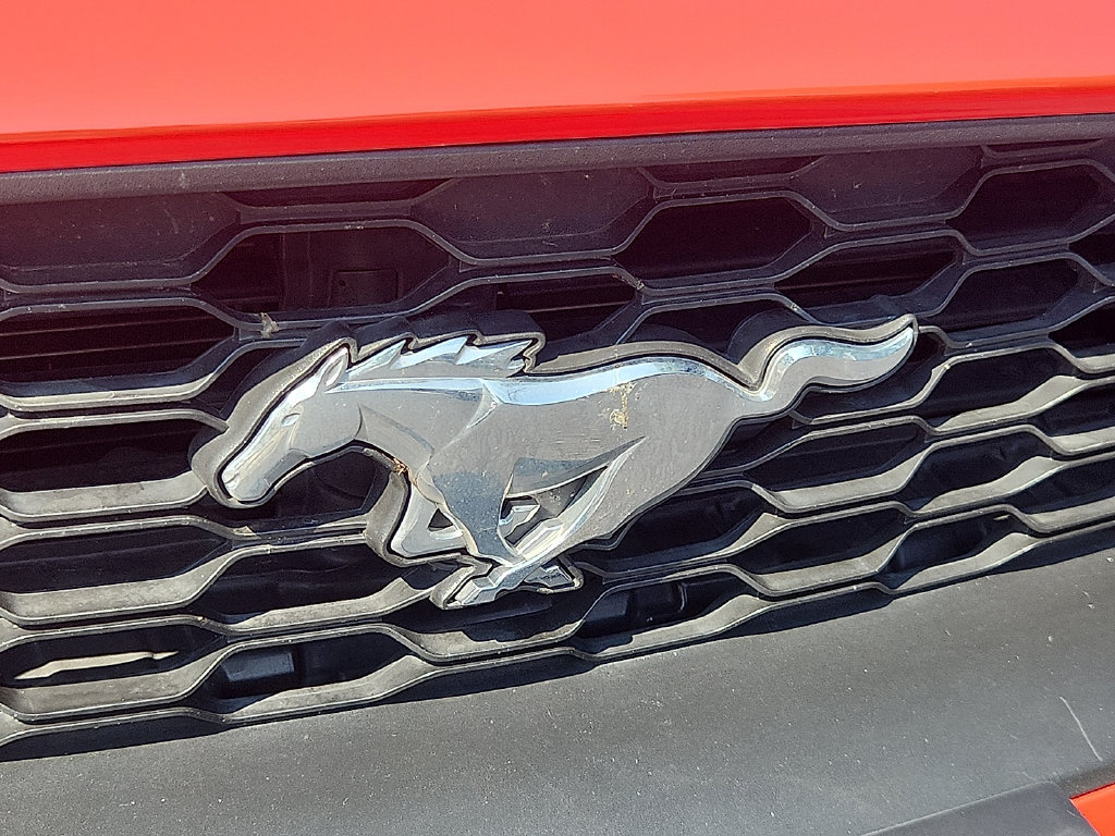 Used 2022 Ford Mustang Premium RWD image 29