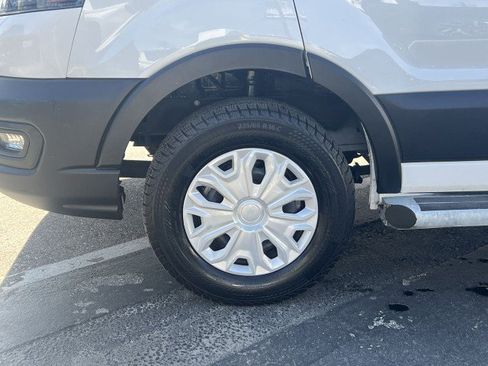 Used 2024 Ford Transit 250 Low Roof w/ Exterior Upgrade Package image 29