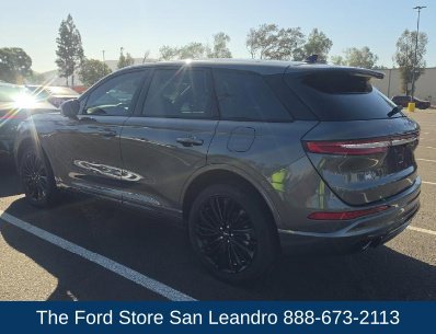 Used 2023 Lincoln Corsair FWD w/ Equipment Group 101A image 5