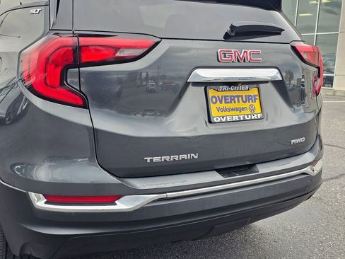 Used 2020 GMC Terrain SLT AWD/4WD image 7