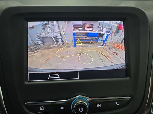 Used 2024 Chevrolet Equinox LT image 25