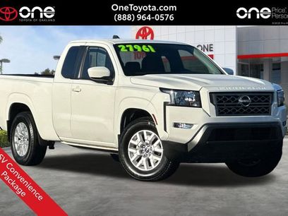 Used 2023 Nissan Frontier SV w/ SV Convenience Package