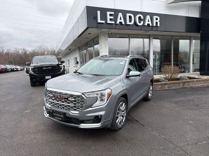 Used 2023 GMC Terrain Denali w/ Denali Premium Package