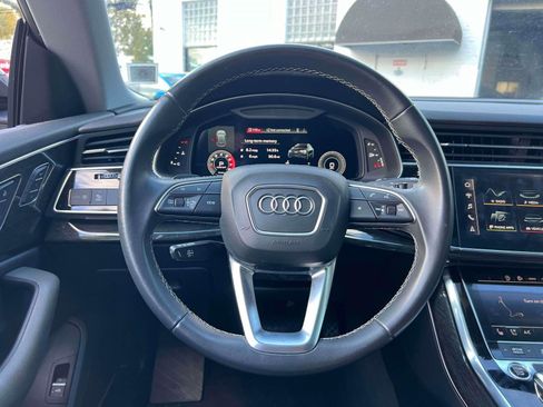 Used 2021 Audi Q8 Premium Plus w/ Premium Plus Package image 12